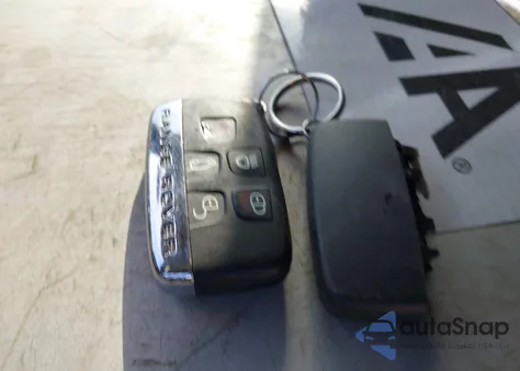 2018 Land Rover Range Rover Velar P380 S z USA, uszkodzony, nr VIN SALYB2RV6JA759652